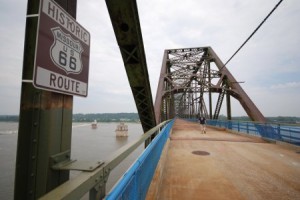 Old Chain of Rocks Bridge